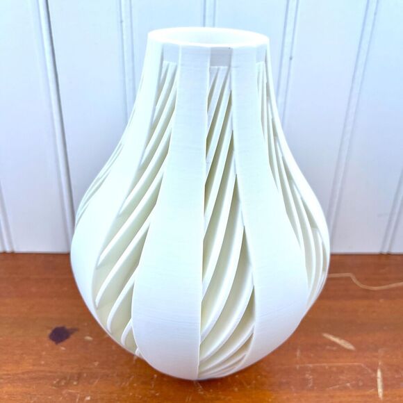 Modern Flower Vase, The Yorio Vase, Multiple Colors - Picture 3 of 6